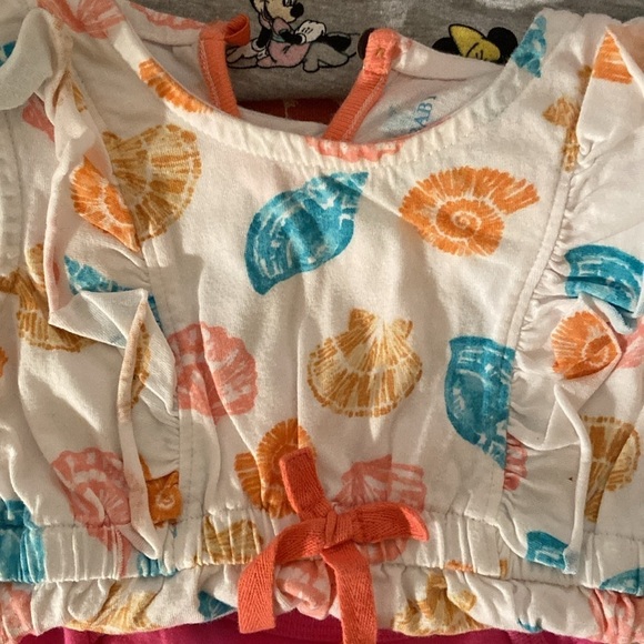 ✨7pcs For $28.00✨ Assorted Bundle Of Infant Girl Onesies Disney Cat + Jack - Picture 4 of 7